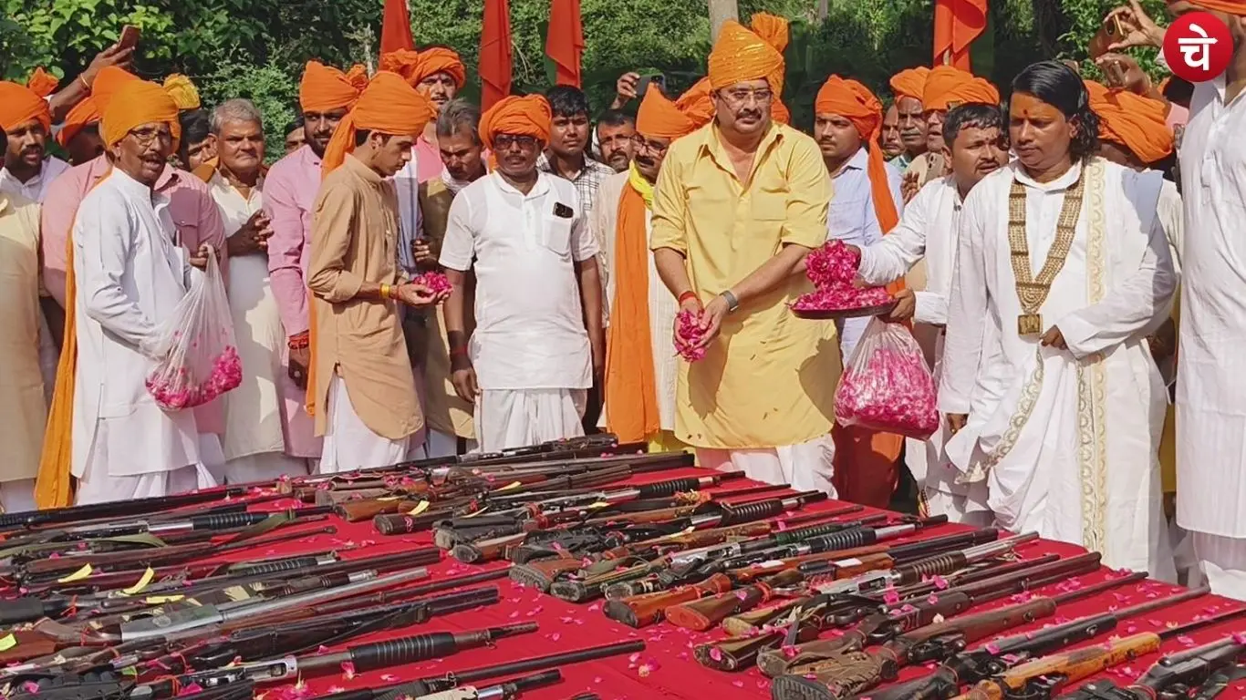 A photograph of Raja Bhaiya performing Shastra Pujan